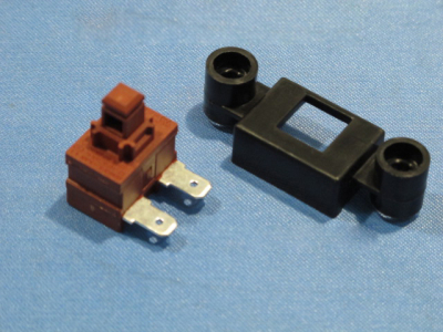 ДЕРЖАТЕЛЬ ПЛАСТИКОВЫЙ С ПЕРЕКЛЮЧАТЕЛЕМ